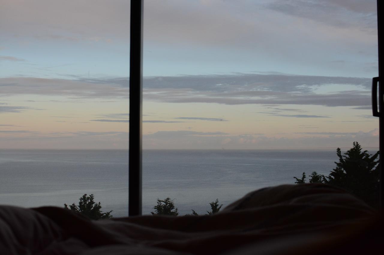 The Huts Bed & Breakfast Ахипара Екстериор снимка