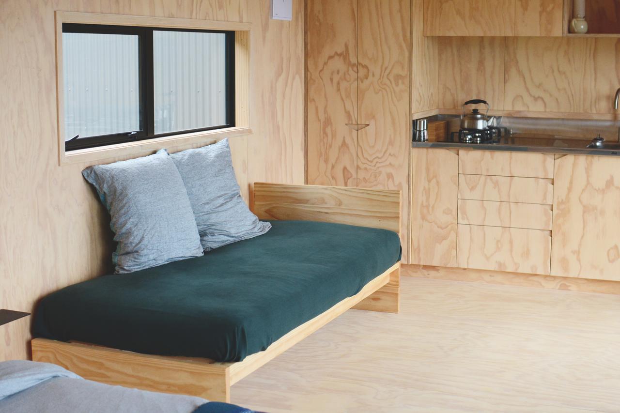 The Huts Bed & Breakfast Ахипара Екстериор снимка